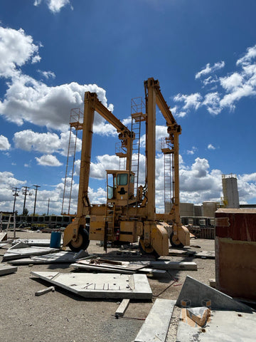Drott 650AI gantry crane