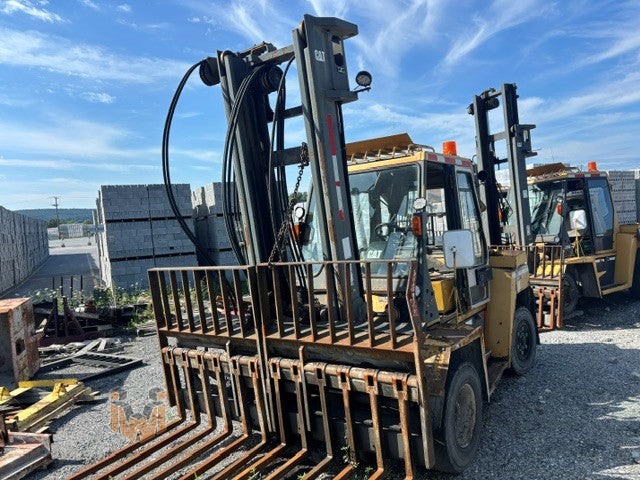 Caterpillar DP70 Forklift