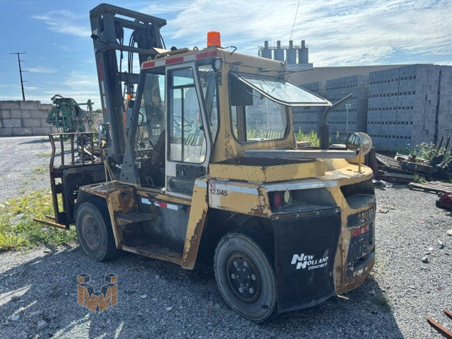 Caterpillar DP70 Forklift