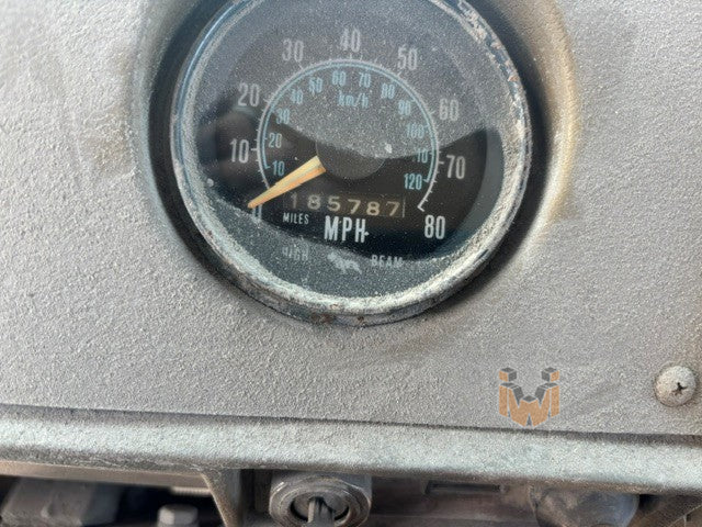 Mack RD686 Water Truck
