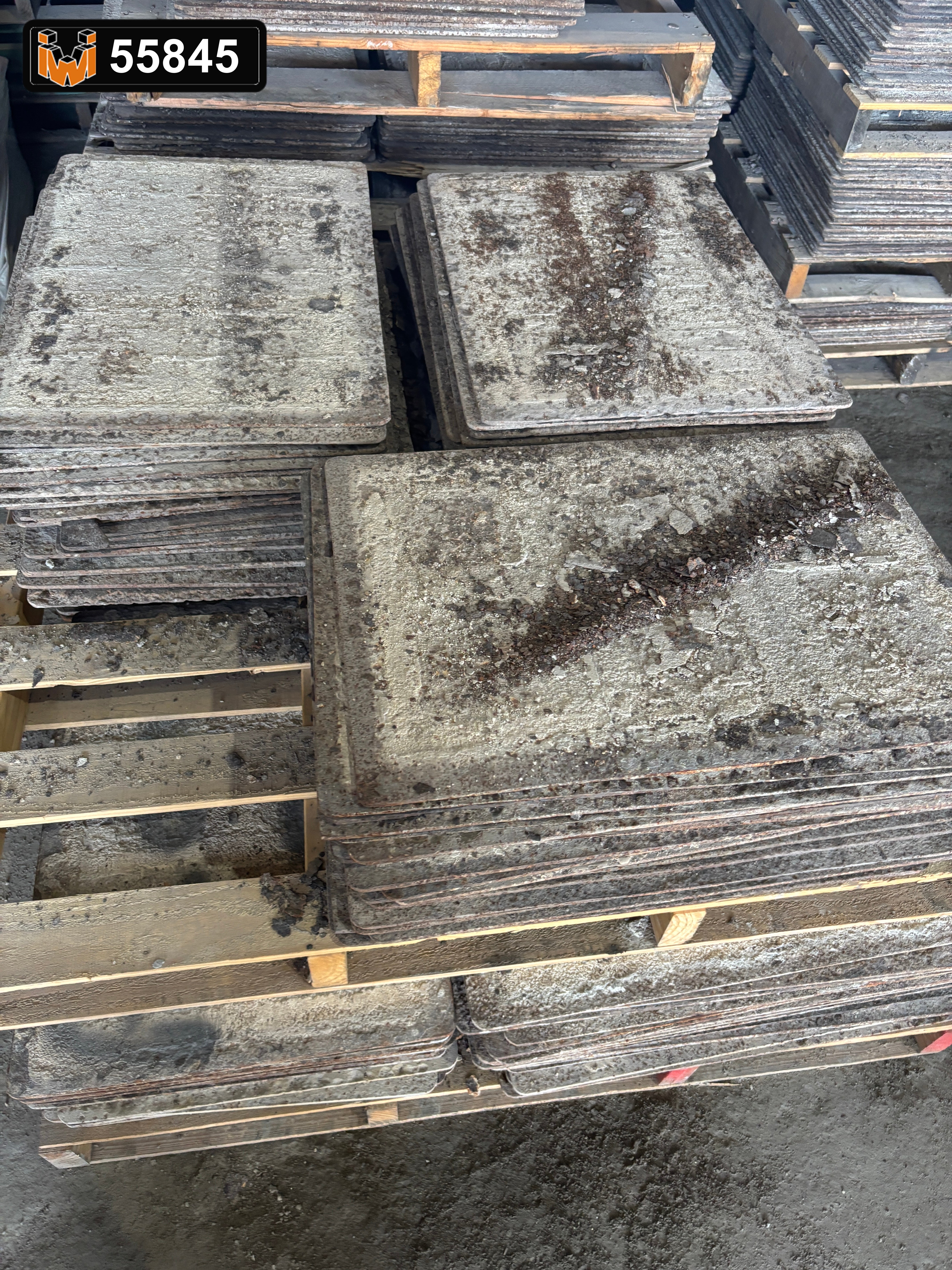 2,500 (18 1/2 x 26) pallets