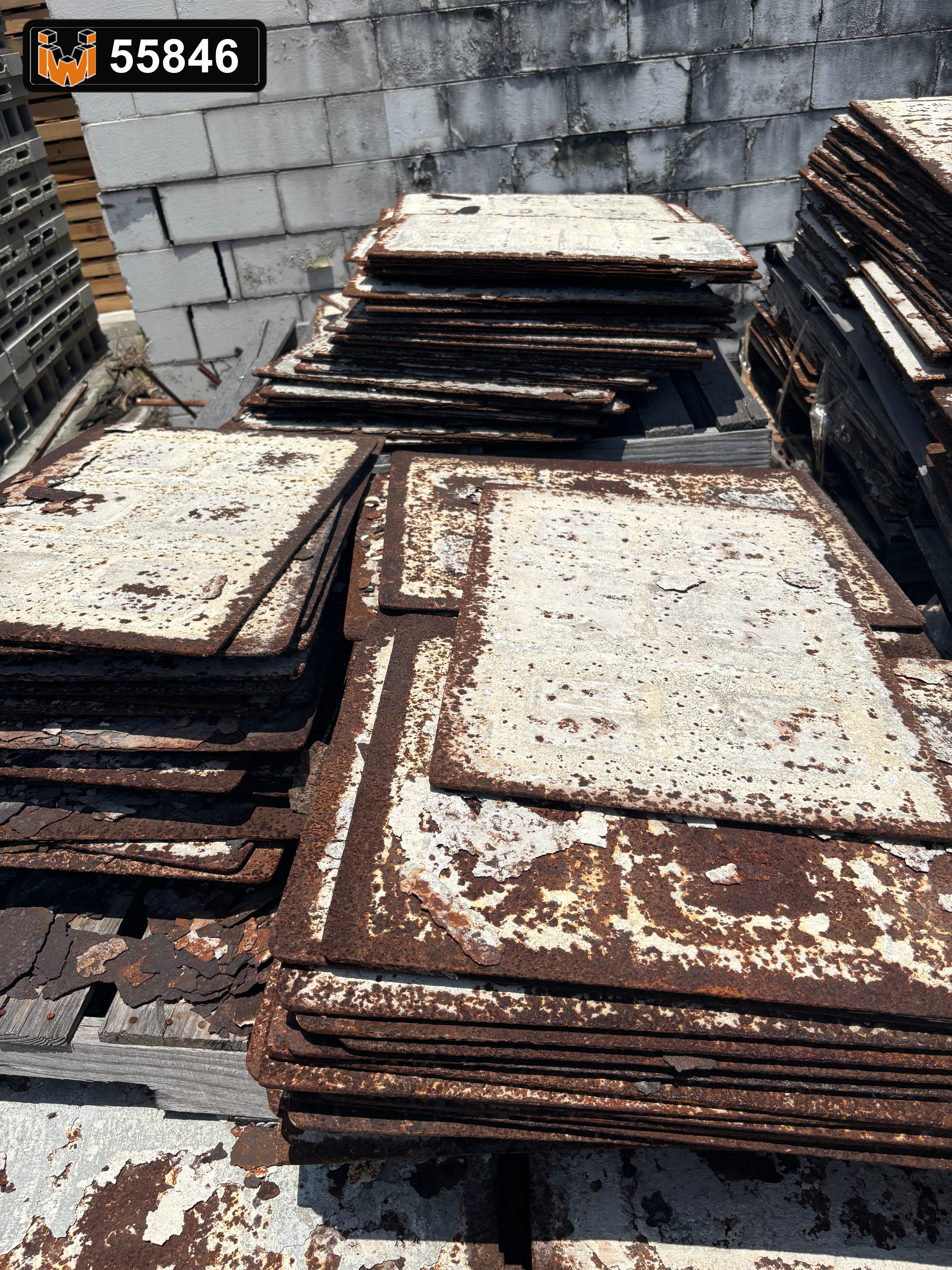 1,500 (18 1/2 x 42 x 3/8) pallets
