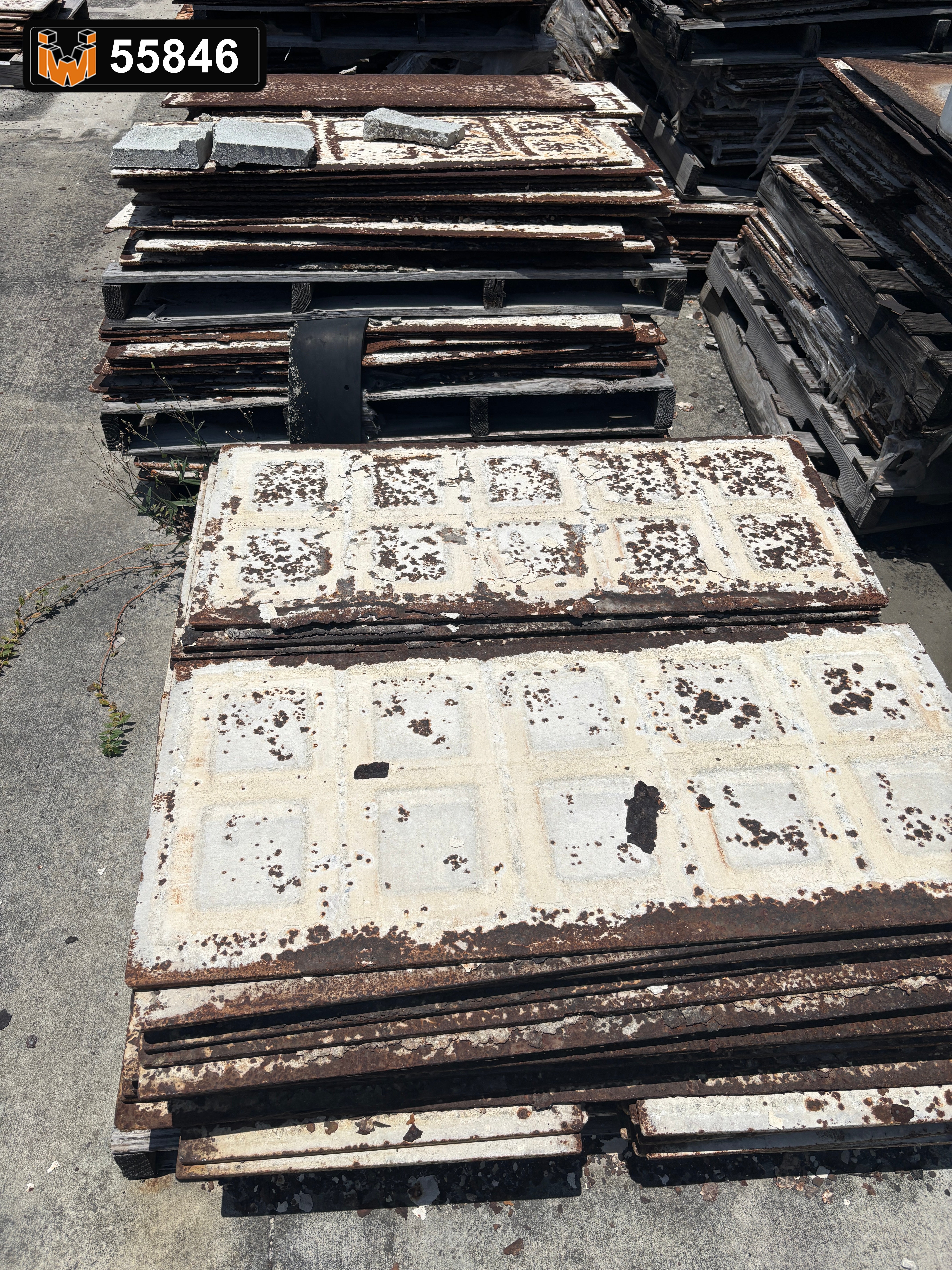1,500 (18 1/2 x 42 x 3/8) pallets