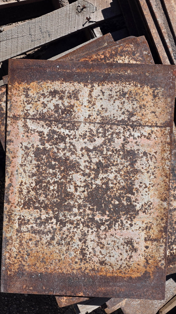 370 (18 1/2 x 26) pallets