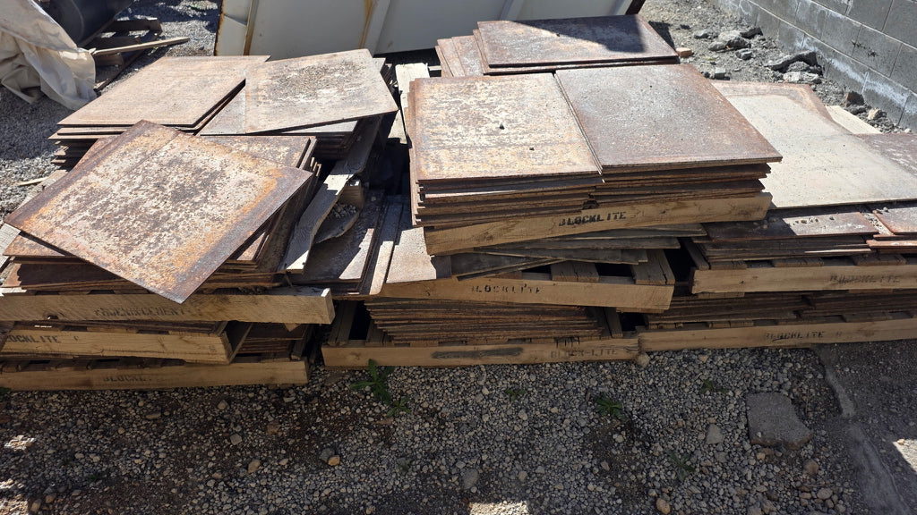 370 (18 1/2 x 26) pallets
