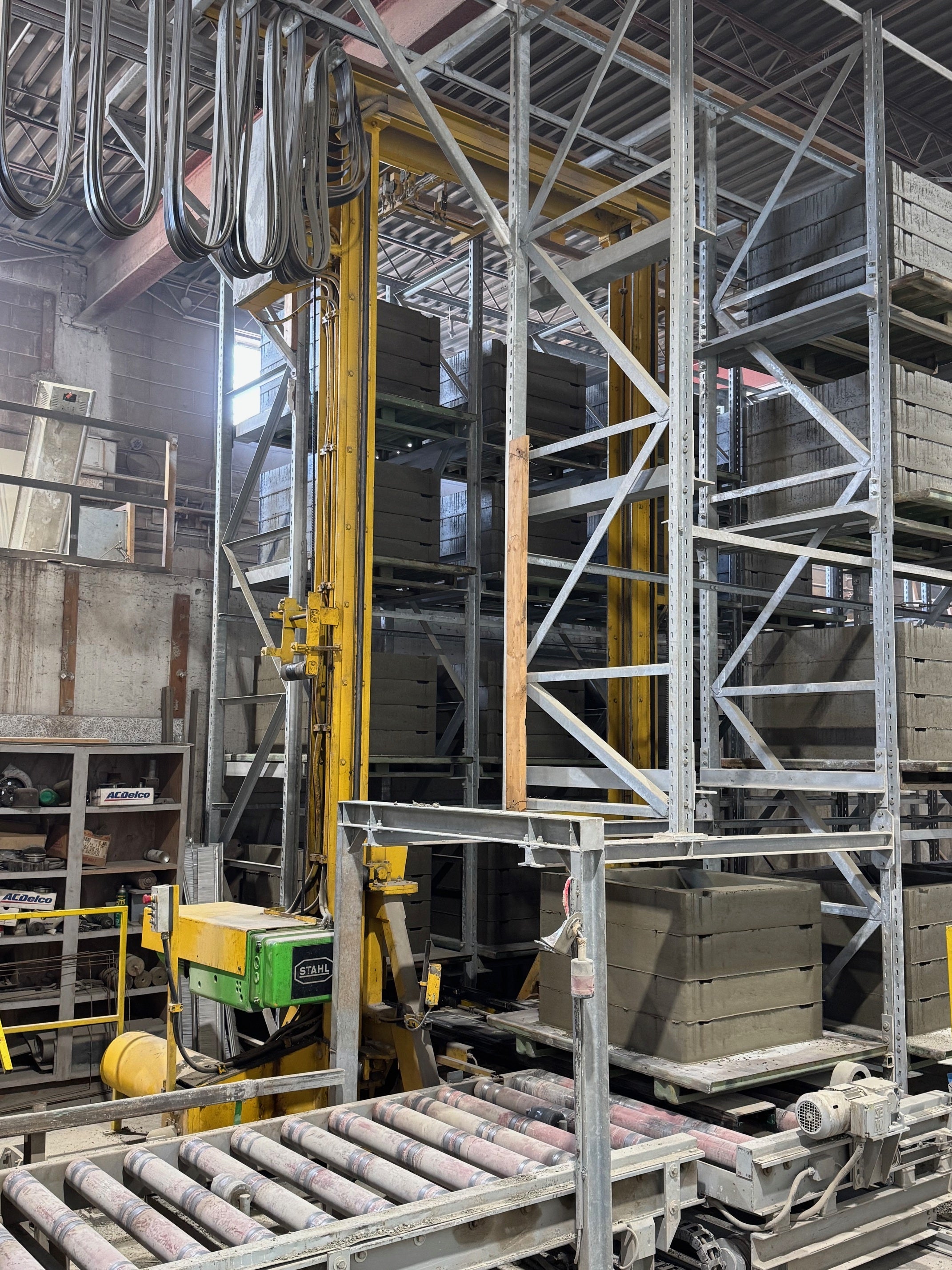 Zenith 844 AZ Paver Machine