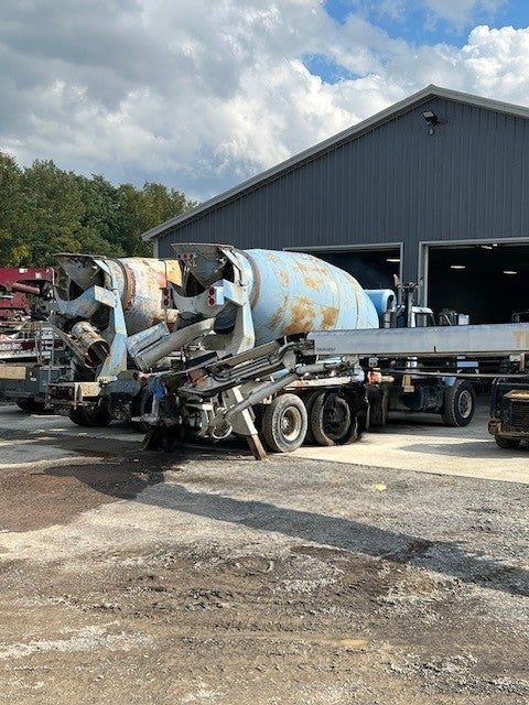 International Ready Mix Truck