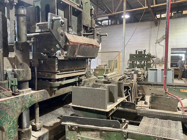 Columbia 16HF Block machine