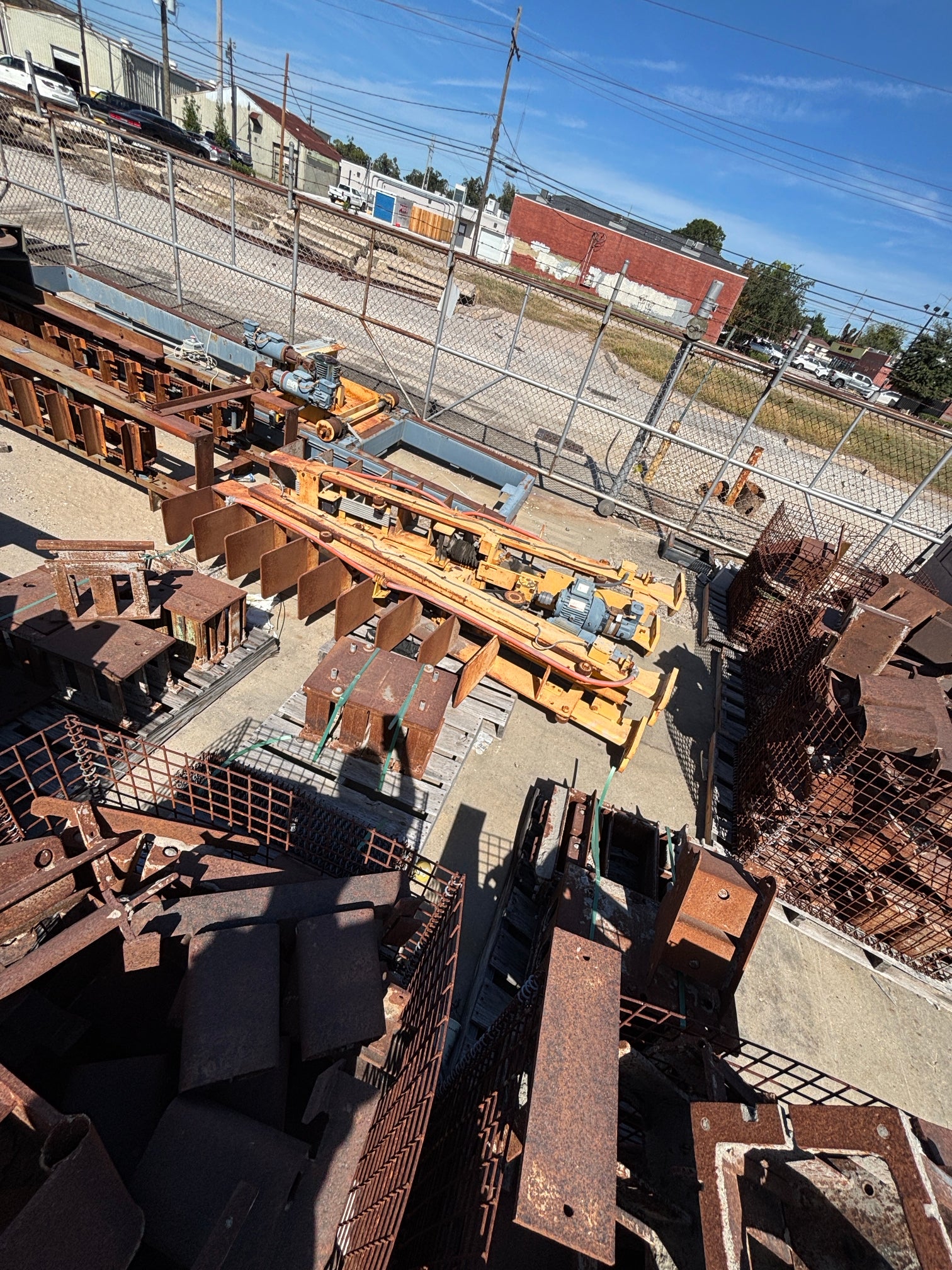 Besser Spade loader/unloader