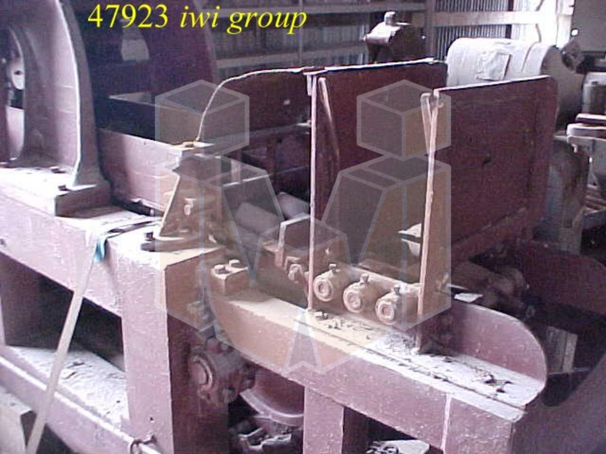 Dunbrik CDB37 Brick Machine