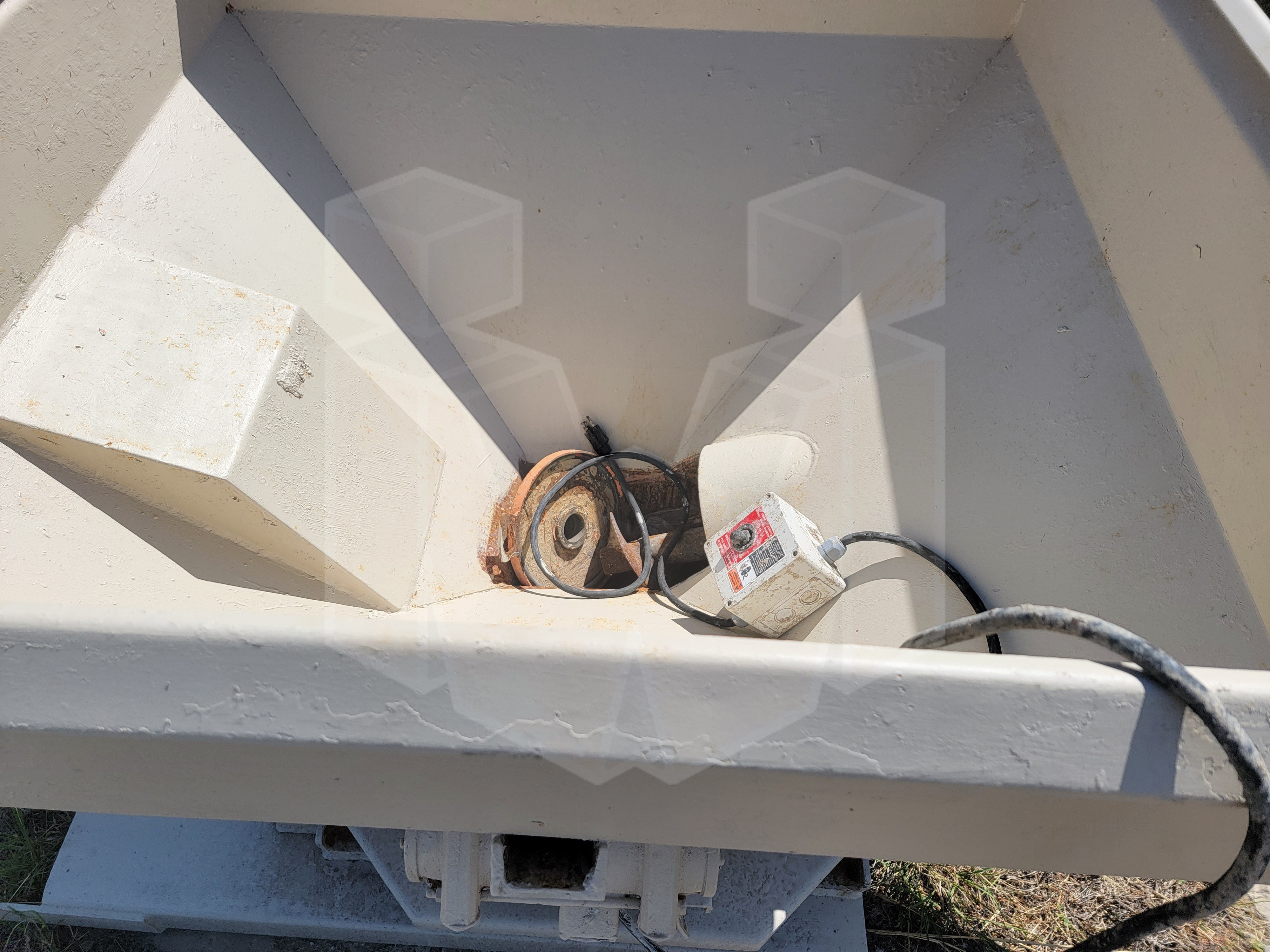 EZ MFG Uphill Grout Hog