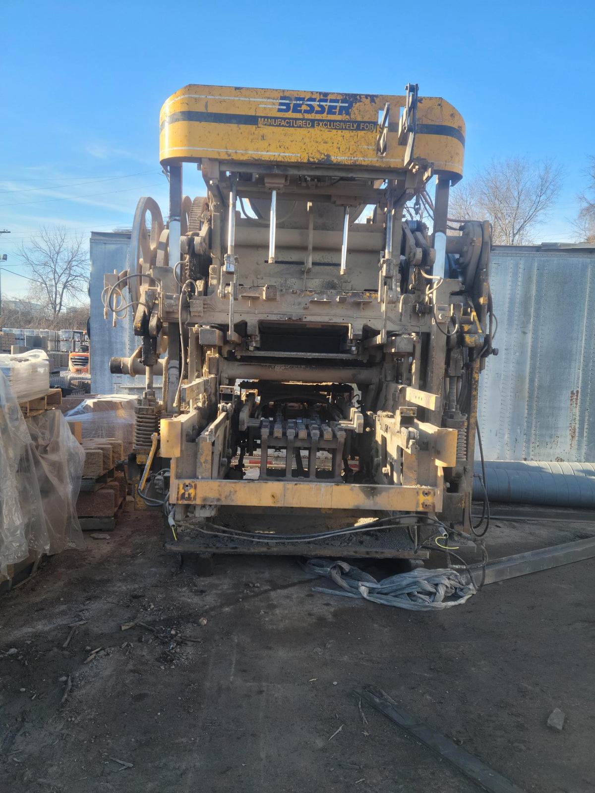 Besser V312 Block Machine