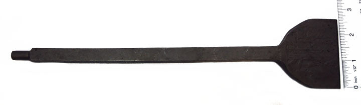 2 1/2" x 12" Wide Scaler Chisel - (1808-012)